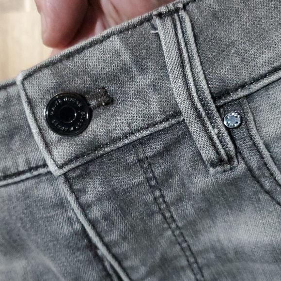 WHBM White House Black Market Grey Rhinestone Straight Jeans Size 30 - Picture 12 of 12